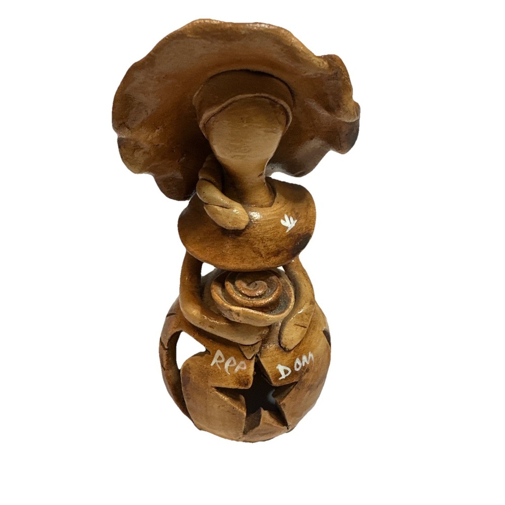 VTG Mery Dominican Republic Artesania Faceless Girl Hat Dr Rosa Rodriguez
